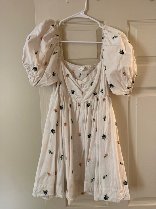 Altar'd State Dresses & Skirts - Altar'd State White Floral Puff-Sleeve Mini Dress